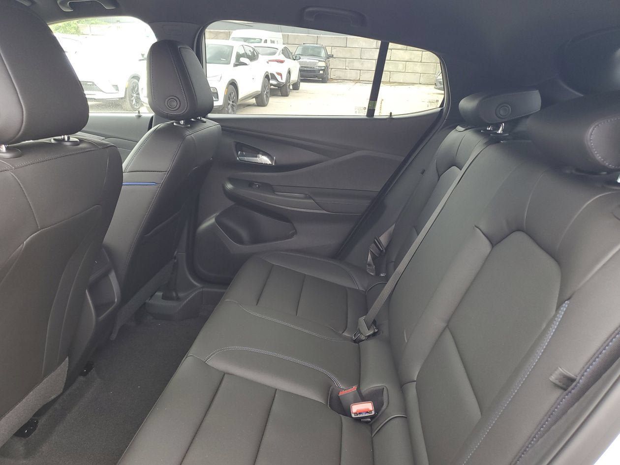 New 2026 Buick Envista Sport Touring w/ Convenience I Package FWD image 10
