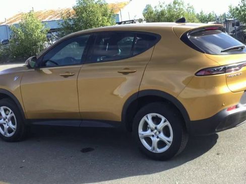 New 2024 Dodge Hornet GT image 6