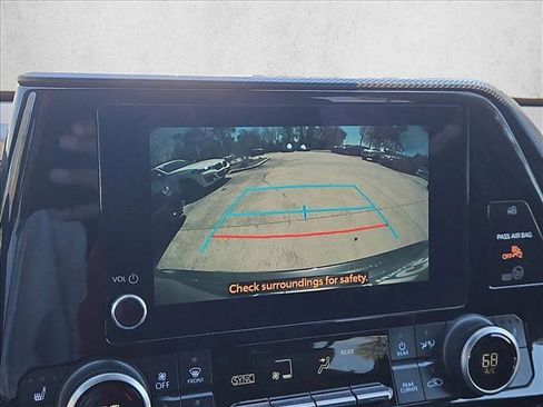 Used 2023 Toyota Highlander XSE image 13