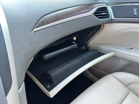 Used 2017 Lincoln MKZ Select FWD image 27