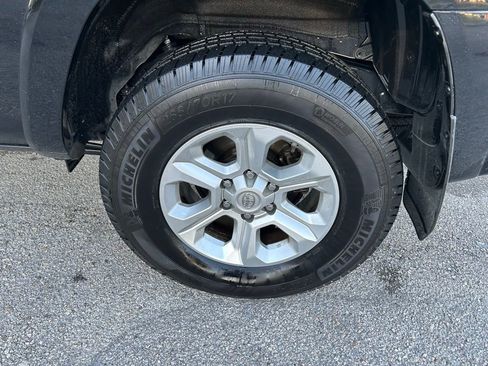 Used 2021 Toyota 4Runner SR5 image 9