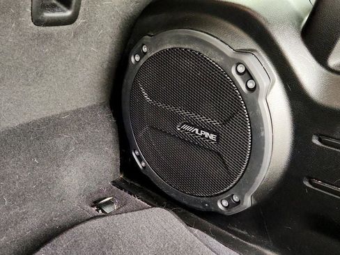 Used 2023 Jeep Wrangler Sahara image 23