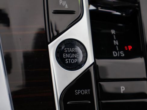 New 2027 BMW X7 xDrive40i w/ Executive Package AWD/4WD image 29