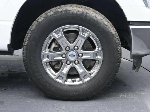 Used 2023 Ford F150 XLT w/ XTR Package AWD/4WD image 36