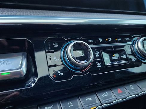 Used 2024 GMC Sierra 2500 Denali w/ Denali Reserve Package image 55