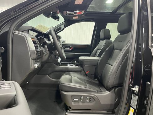 New 2026 GMC Yukon XL Denali w/ Sun & Power Step Package image 12