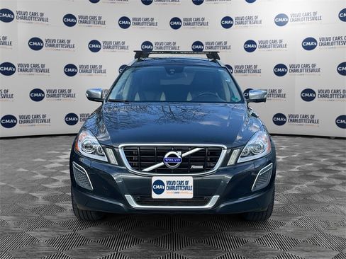 Used 2012 Volvo XC60 T6 R-Design image 8