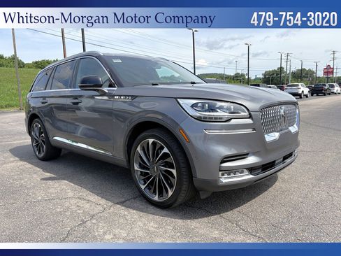 Used 2022 Lincoln Aviator Reserve w/ Equipment Group 201A AWD/4WD image 3
