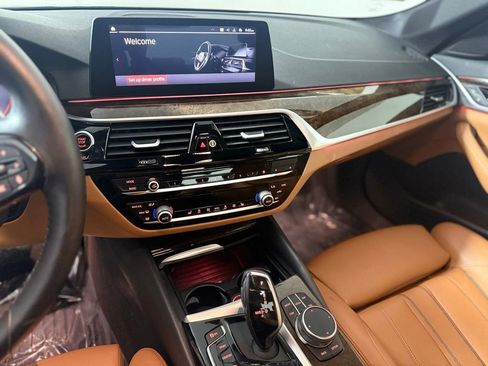 Used 2020 BMW 540i xDrive w/ Convenience Package AWD/4WD image 16