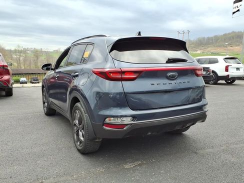 Used 2022 Kia Sportage Nightfall Edition image 8