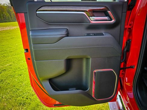 New 2026 GMC Sierra 3500 SLE w/ SLE Value Package AWD/4WD image 31