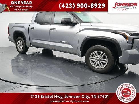 Used 2024 Toyota Tundra SR5 w/ SR5 Premium Package AWD/4WD image 1