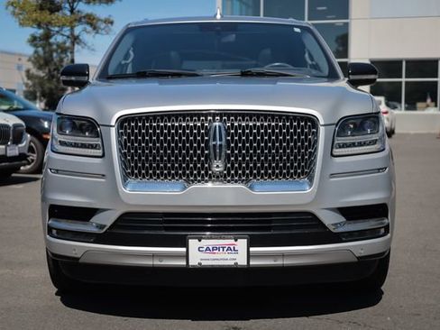 Used 2018 Lincoln Navigator L Select w/ Technology Package AWD/4WD image 6