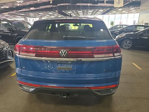 Used 2026 Volkswagen Atlas Cross Sport SE AWD/4WD image 4