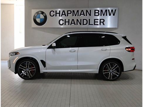 Used 2026 BMW X5 sDrive40i w/ M Sport Package RWD image 3