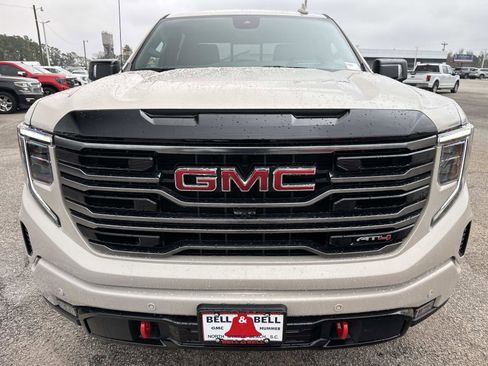 New 2026 GMC Sierra 1500 AT4 w/ Technology Package AWD/4WD image 8