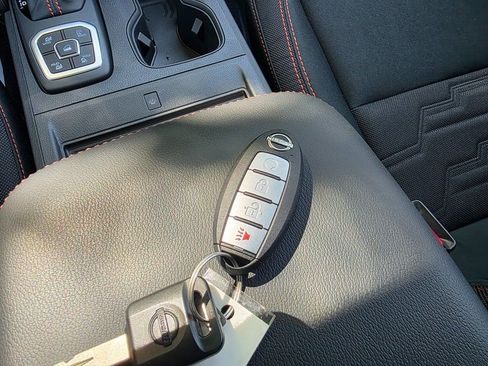 New 2026 Nissan Frontier PRO-4X w/ Pro-4x Convenience Package image 31