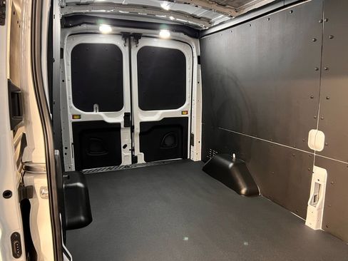 New 2026 Ford Transit 250 148 Medium Roof w/ Load Area Protection Package image 28