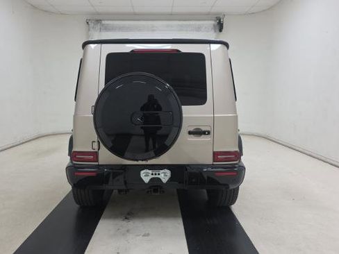 Used 2021 Mercedes-Benz G 550 w/ Exclusive Interior Package image 14