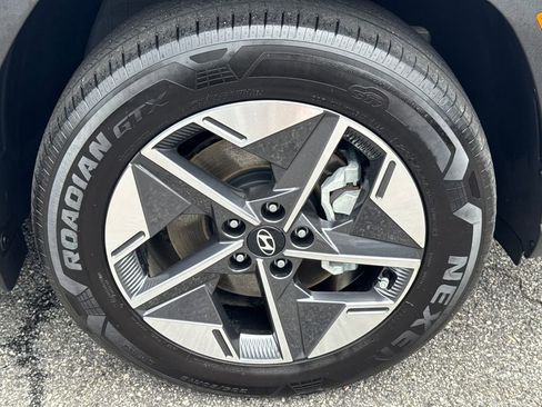 Certified 2025 Hyundai Tucson SEL AWD/4WD image 12
