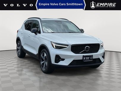 Certified 2023 Volvo XC40 B5 Ultimate w/ Climate Package