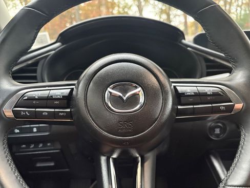 Used 2025 MAZDA MAZDA3 s image 27