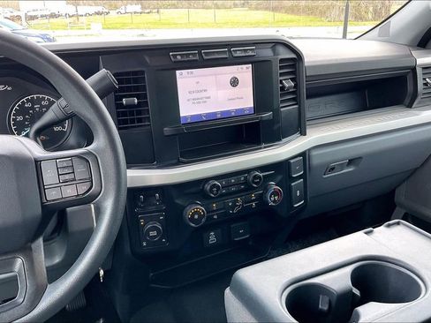 Used 2024 Ford F250 XL w/ STX Appearance Package image 9
