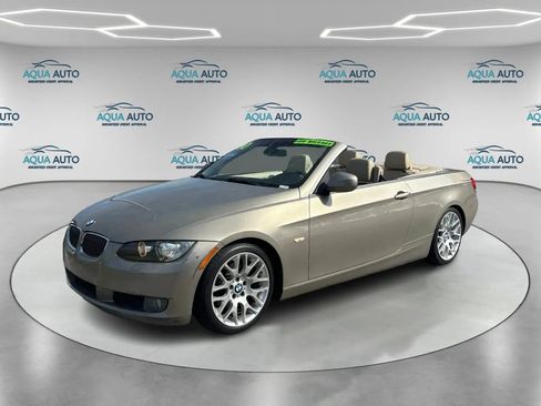 Used 2010 BMW 328i Convertible RWD image 3