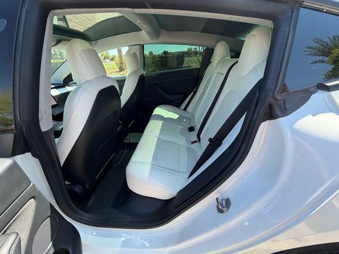 Used 2021 Tesla Model 3 Performance AWD/4WD image 10
