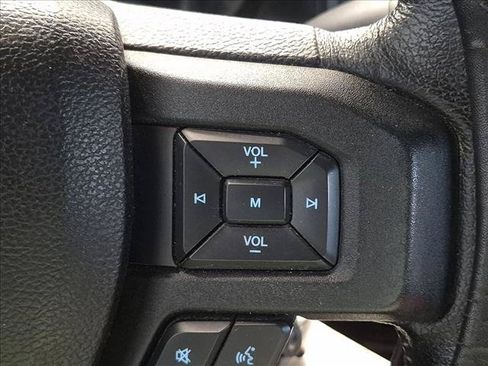 Used 2015 Ford F150 XLT w/ Equipment Group 302A Luxury RWD image 13