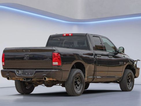 Used 2016 RAM 1500 Express w/ Black Ram 1500 Express Group image 11