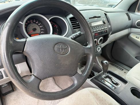 Used 2007 Toyota Tacoma PreRunner RWD image 14