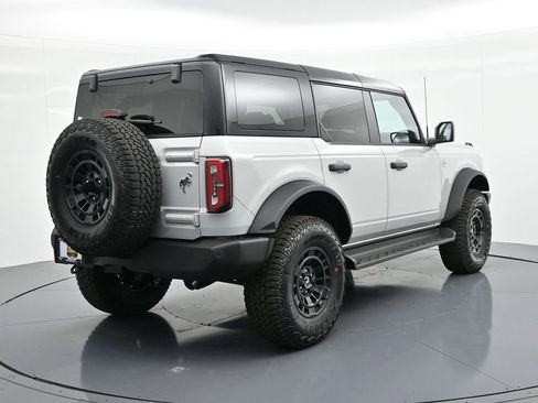 New 2026 Ford Bronco Outer Banks AWD/4WD image 6