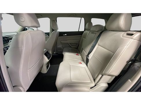 Used 2023 Volkswagen Atlas SE AWD/4WD image 16