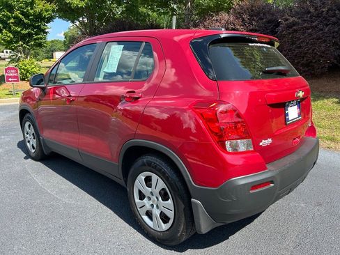 Used 2015 Chevrolet Trax LS w/ LPO, Protection Package FWD image 12