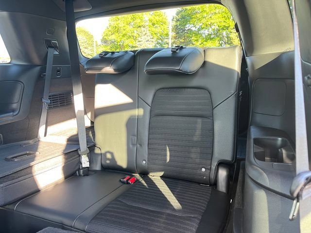 Used 2024 Nissan Pathfinder Rock Creek AWD/4WD image 27