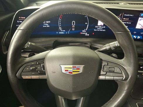 Used 2024 Cadillac XT4 Sport w/ Cold Weather Package AWD/4WD image 19