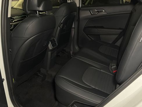 Certified 2025 Kia Sportage SX Prestige AWD/4WD image 20