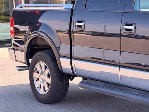 Used 2006 Lincoln Mark LT 4x4 image 5