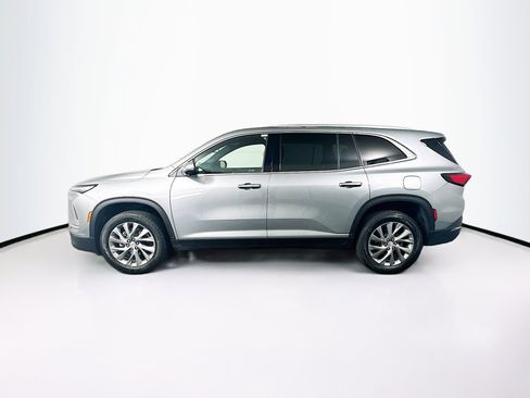 Used 2025 Buick Enclave Preferred image 4