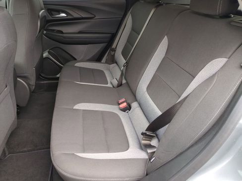 Used 2025 Chevrolet TrailBlazer LT AWD/4WD image 22