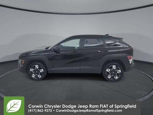 Used 2025 Hyundai Kona SEL AWD/4WD image 9