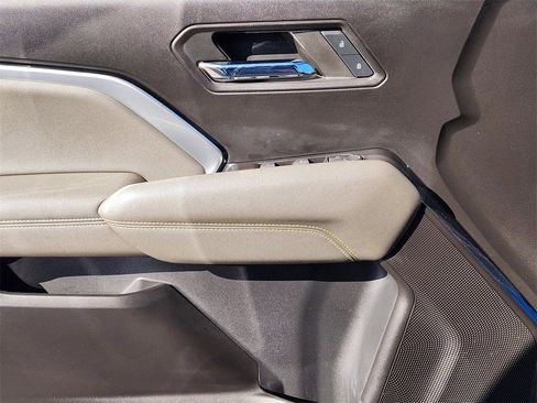 Used 2024 Chevrolet Colorado ZR2 w/ Safety Package image 23