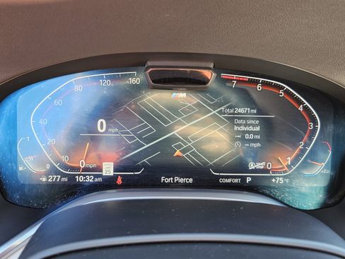 Used 2022 BMW 740i xDrive w/ M Sport Package image 31