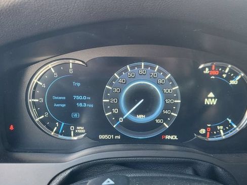 Used 2018 Cadillac Escalade ESV Premium Luxury AWD/4WD image 5