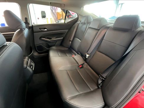 Used 2023 Nissan Altima 2.5 SL AWD/4WD image 25