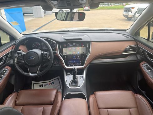 Used 2021 Subaru Outback Touring XT AWD/4WD image 27