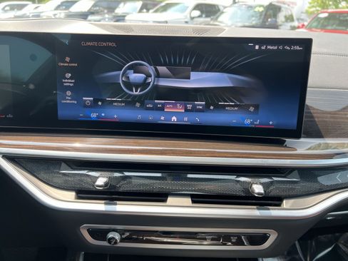 Used 2024 BMW X5 xDrive40i w/ Premium Package AWD/4WD image 21