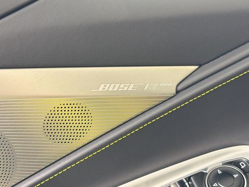 Used 2024 Chevrolet Corvette 3LT w/ Z51 Performance Package image 19