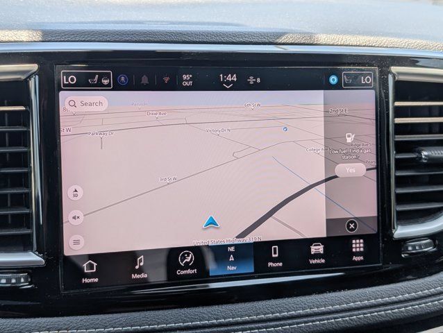 Used 2025 Chrysler Pacifica Limited FWD image 19